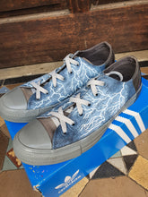 Load image into Gallery viewer, "Stormflash" - Custom Trainers