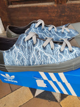 Load image into Gallery viewer, "Stormflash" - Custom Trainers